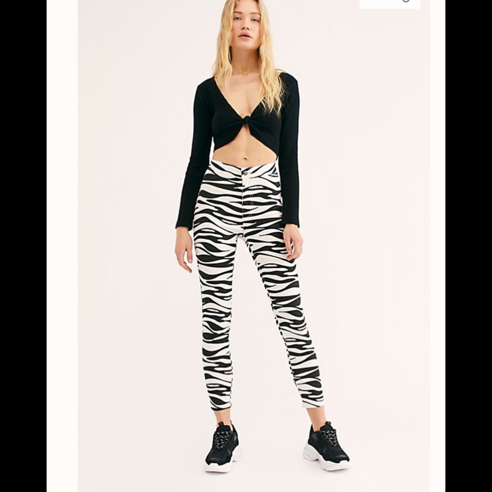 NWT Free People Belle Zebra Printed Skinny Pants